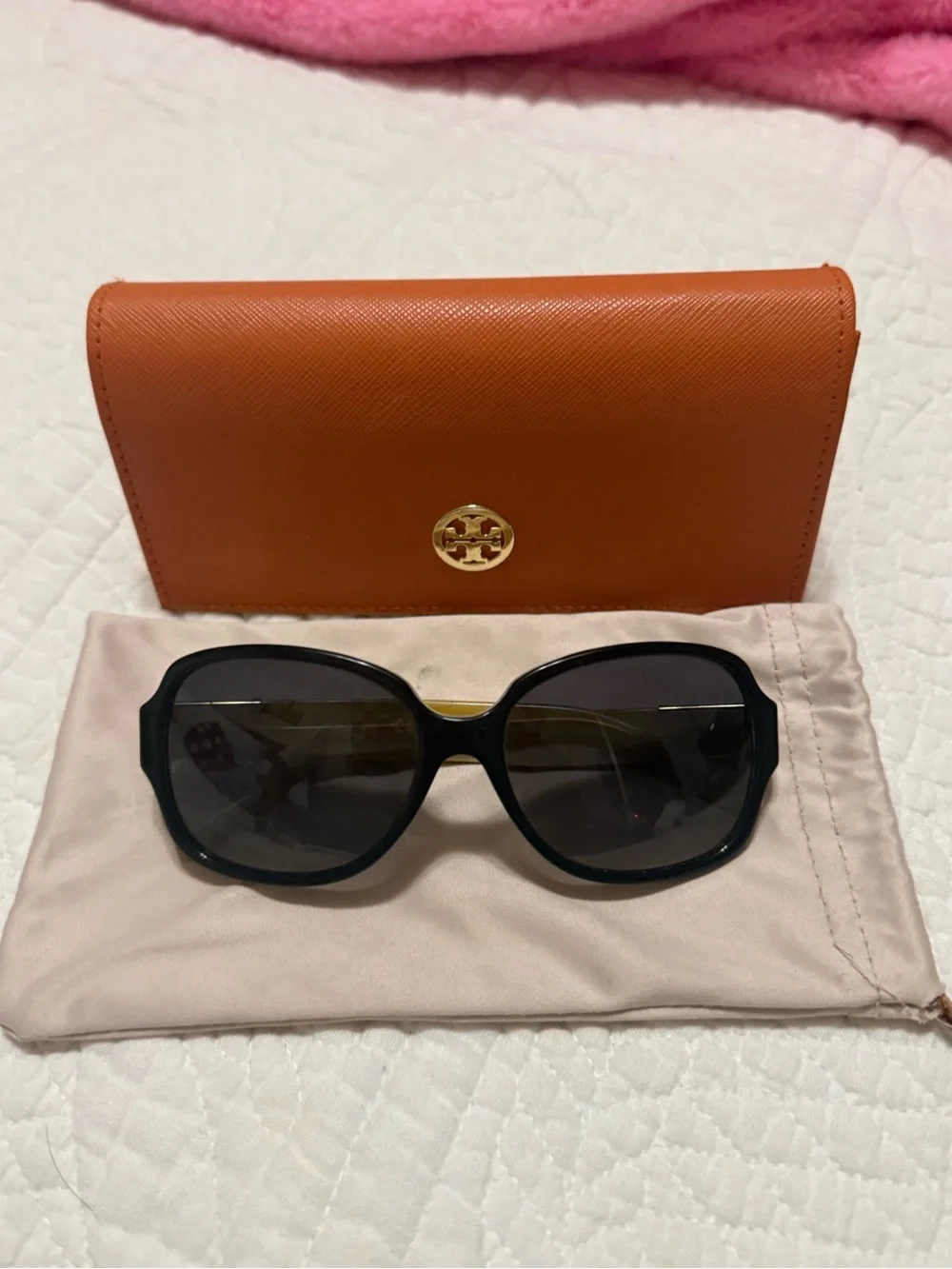 Tory Burch Black Sunglasses with Orange Case and Cream Pouch